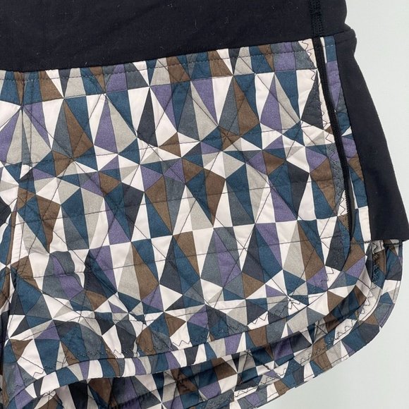 Lululemon Hot Cheeks Quilted Shorts Womens sz 6 Stained Glass Love Neutral Black - Picture 6 of 10